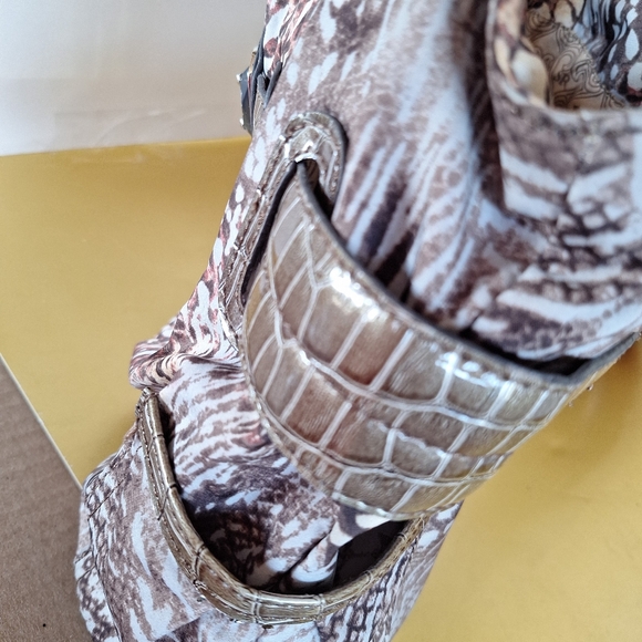 Sienna Ricchi Purse - Picture 4 of 8